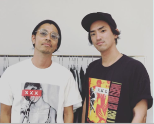 名 前:宮崎泰成(みやざき やすなり) 相 性:NARI(なり)さん 出身地:東京都港区 大 学:慶応義塾大学 職 業:アパレルデザイナー兼オーナー